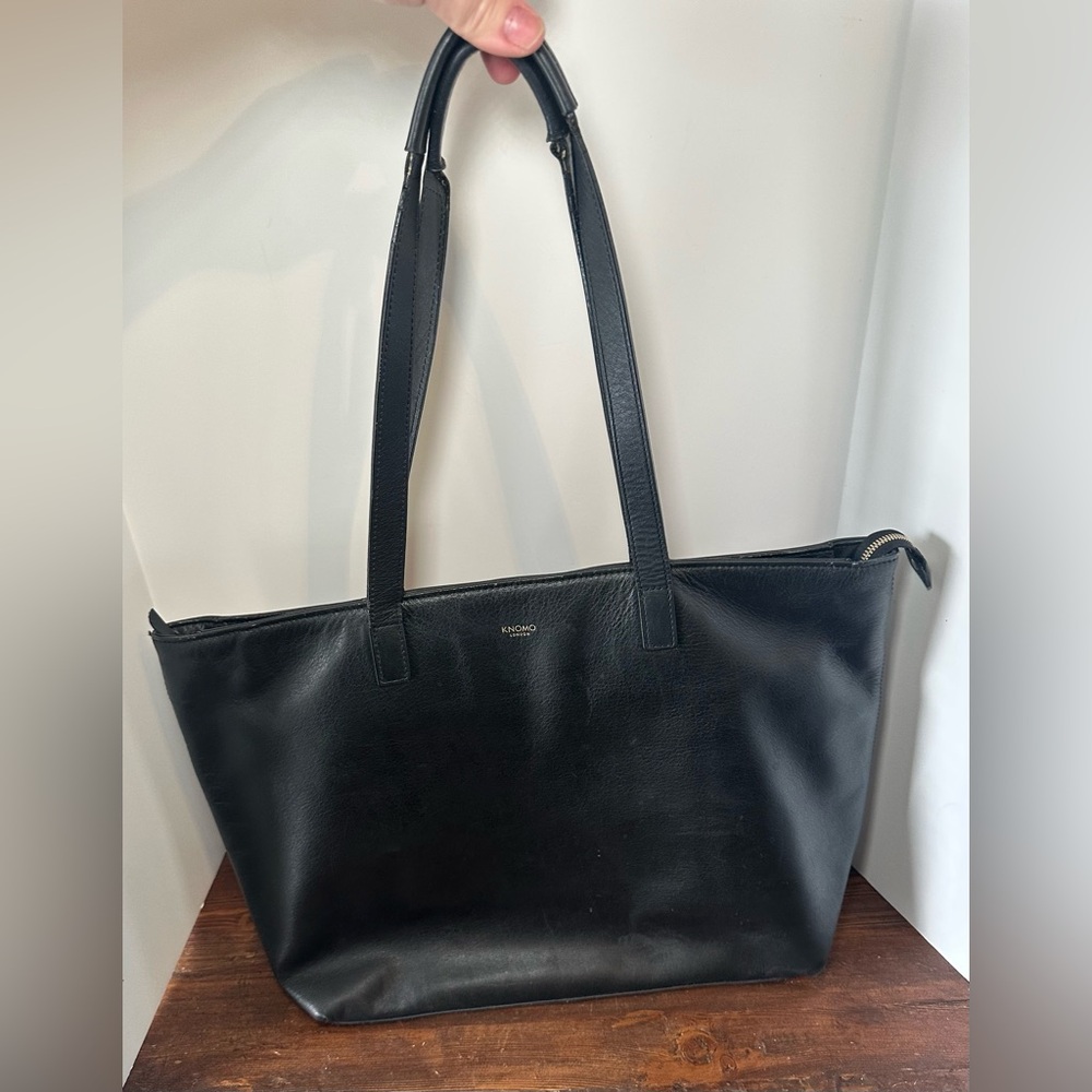 Knomo Maddox Zipped Leather Tote Bag‎ Fits 14 Inch Laptop.
